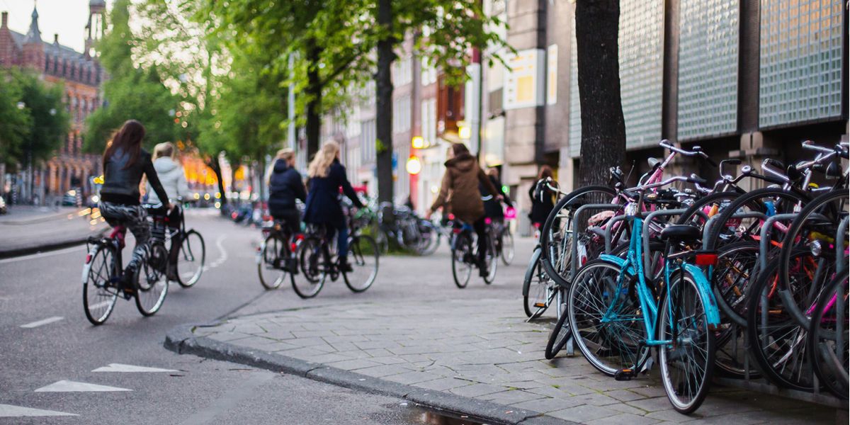 Motivaction heeft na de sluiting van V&D onderzoek gedaan naar het koopgedrag van de Nederlandse consument.